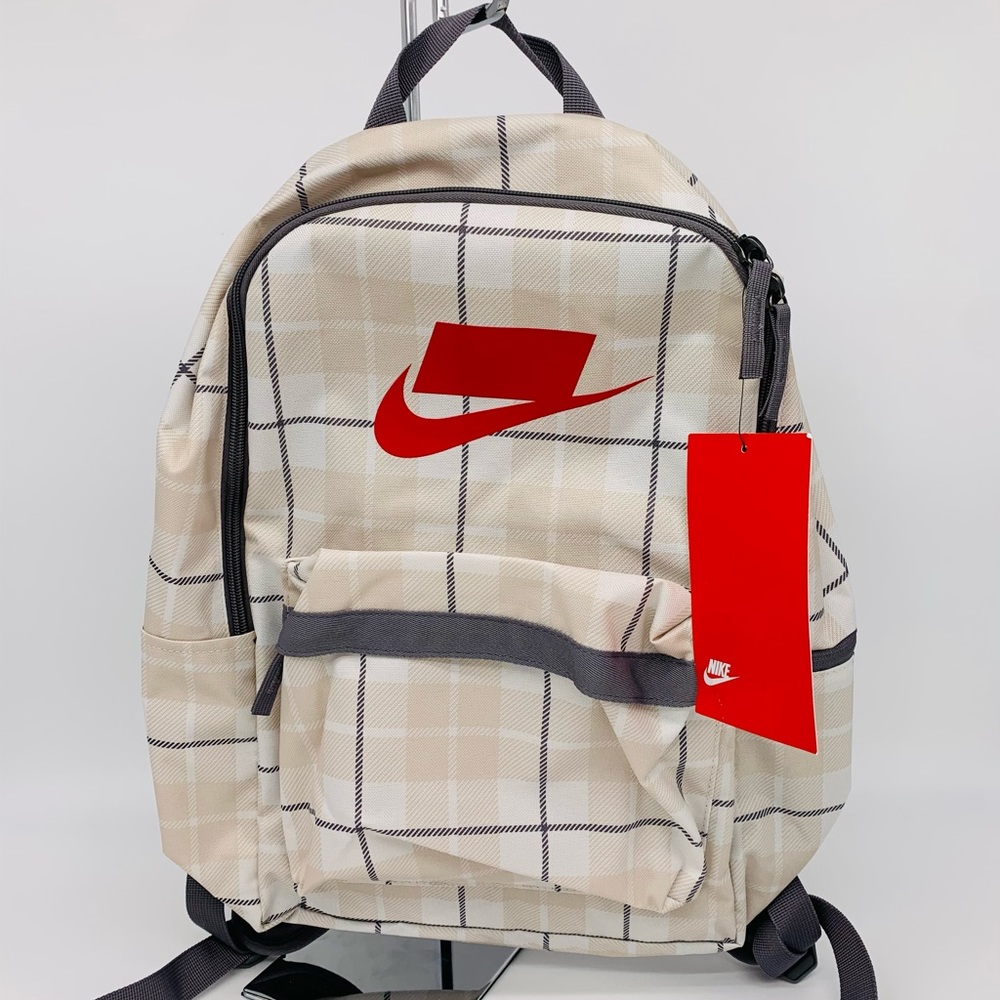 Nike Backpack/Bag - Picture 2 of 5